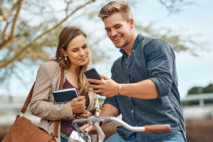 Smartphone Nachricht lesen